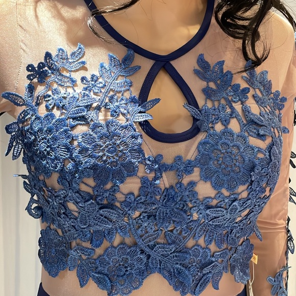 Beautiful body - Picture 3 of 9